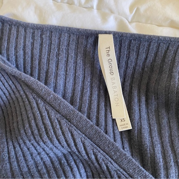 Aritzia Babaton Avalon Knit Stretch Maxi Dress in Colour Coal Grey - Picture 4 of 6